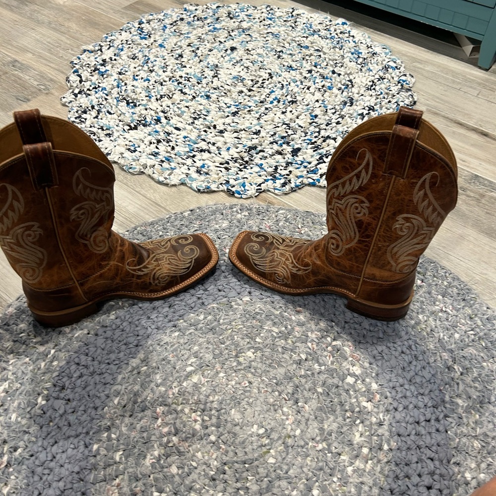Justin Cowboy Boots